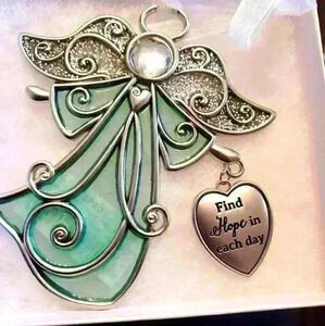 CHRISTMAS 🎄  🎄 Angel ornament keychain🎁🎁🎁🎁